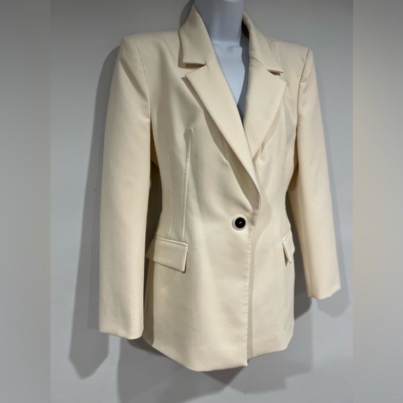 Zara fitted ivory Blazer Jacket⭐️Limited Edition ⭐️ - Picture 15 of 16